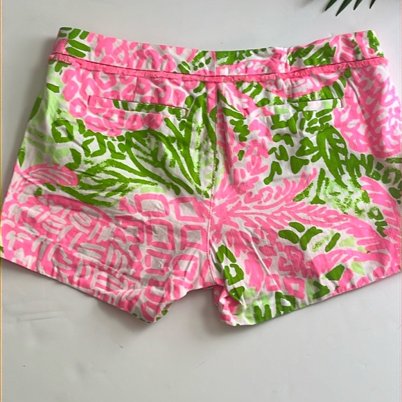 Lilly Pulitzer Pink and Green Patterned Shorts - Picture 5 of 5